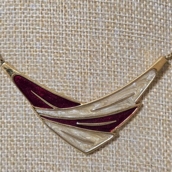 Vintage Monet Red and Cream Enamel Gold Tone Necklace - Picture 2 of 4